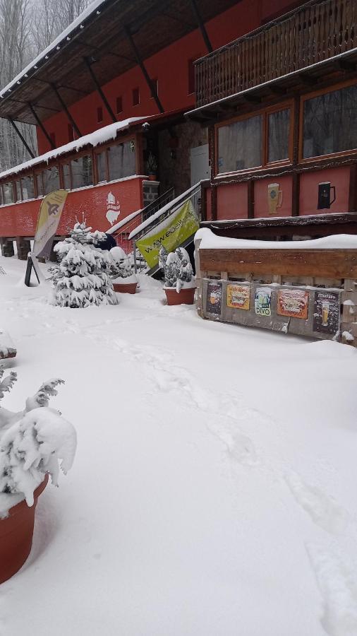 Chata Korenny Vrch Pezinska Baba Pezinok Exterior foto