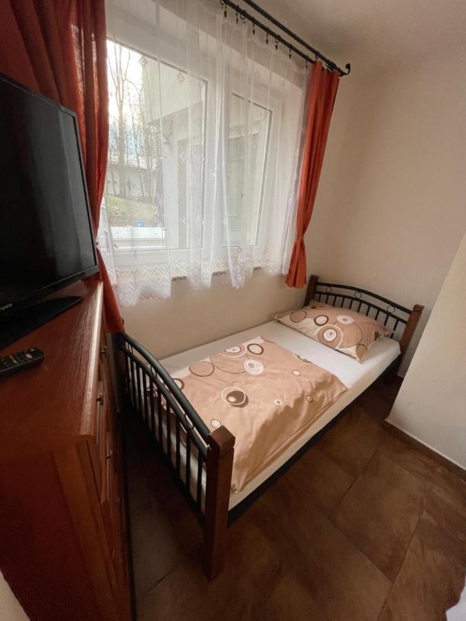 Chata Korenny Vrch Pezinska Baba Pezinok Exterior foto