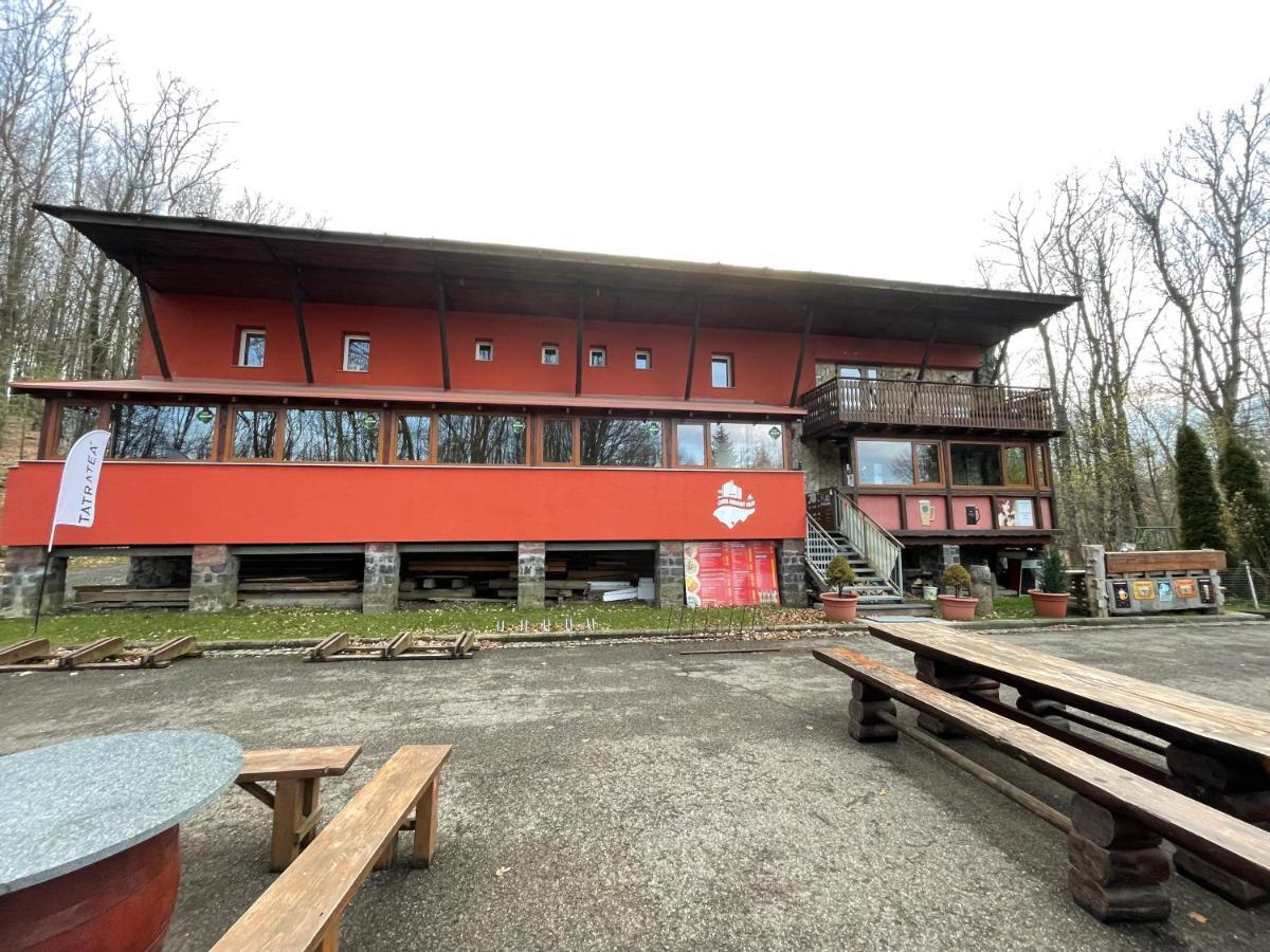 Chata Korenny Vrch Pezinska Baba Pezinok Exterior foto